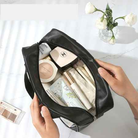 Geanta cosmetice Cyrax, pentru voiaj sau organizare, material PVC/textil, impermeabila, portabila, 26 x 15 x 10 cm, negru