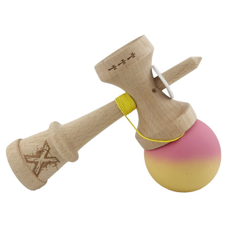 Kendama X Originala, Profesionala, Cyrax, Rubber Grip, Cupe Mari KING SIZE V3, Gaura in Baza, Rulment Metalic, din lemn 18 cm, Ata 62/65 cm, Gradient Roz/Galben