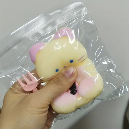 Jucarie Antistres Squishy, Cyrax, cu Revenire Lenta, Model Pisicuta, Squeeze Pinch Family, 9 x 5.5 cm, Galben