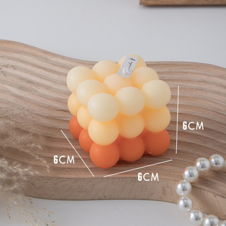 Lumanare Parfumata,  din Ceara De Soia, Model Cub, Gradient in 3 Culori Pale, 6x6x6 cm, Aroma de Portocale, Orange