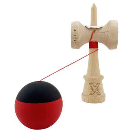 Kendama X Originala, Profesionala, Cyrax, Cupe Mari KING SIZE V3, Rubber Grip, Gaura in Baza, Rulment Metalic, din lemn 18 cm, Ata 62/65 cm, Bicolor Negru/Rosu