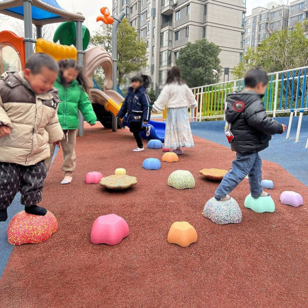 Jucarie Senzoriala de Echilibru, Cyrax, Tip Stepping Stones, 5 Piese, din Spuma, pentru Miscare, Sarituri, Prindere, Diametru 28 cm, Model 3, Multicolor