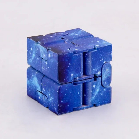 Cyrax Jucarie Interactiva Antistres cu Miscari Infinite, Cub Magic, 3 ani, 4x4x4cm, Albastru