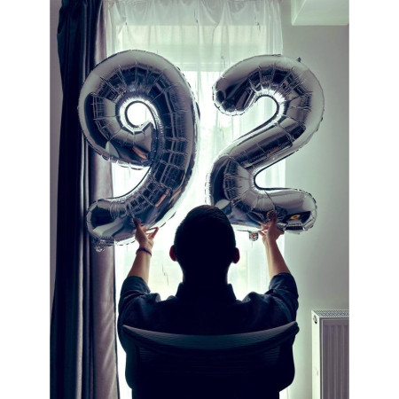 Balon din Folie Metalizata, Cyrax, Figurina Cifra, Tema Aniversare 100 cm, Ambalaj Individual, Pai inclus, Umflare cu Aer sau Heliu, Argintiu, Cifra 9