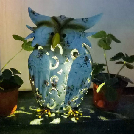 Decoratiune de Gradina cu Lampa solara,  Model Bufnita, Iluminare Led si Incarcare Solara, 20.5 x 10 x 25.5 cm, din Fier, Gri Alb