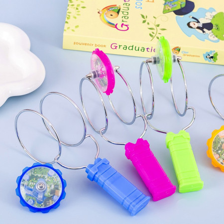 Jucarie Interactiva, Cyrax, Titirez Magnetic, cu Led, 19.8 x 5 cm, Albastru