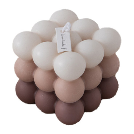 Lumanare Parfumata,  din Ceara De Soia, Model Cub, Gradient in 3 Culori Pale, 6x6x6 cm, Aroma de Busuioc, Maro