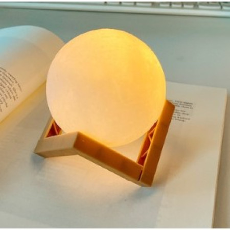 Lampa de veghe in forma de luna 3D Moon Light Multicolor, alimentare baterii, stand plastic inclus, 8 cm, Flippy