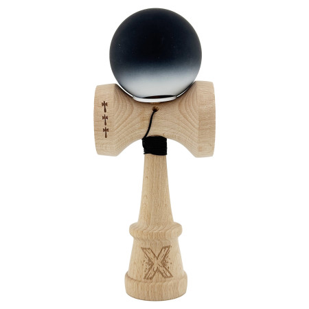 Kendama X Originala, Profesionala, Cyrax, Cupe Mari KING SIZE V3, Rubber Grip, Gaura in Baza, Rulment Metalic, din lemn 18 cm, Ata 62/65 cm, Gradient Negru/Alb
