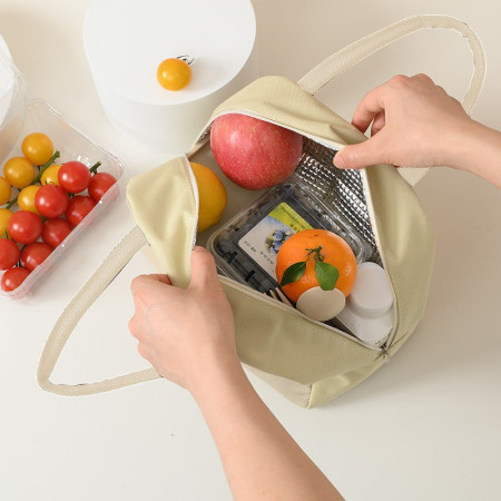 Geanta Termoizolanta pentru Copii, Cyrax, 23x13x19 cm, Model Imprimeu Unicorn, din Folie de Aluminiu si Panza Oxford, Roz