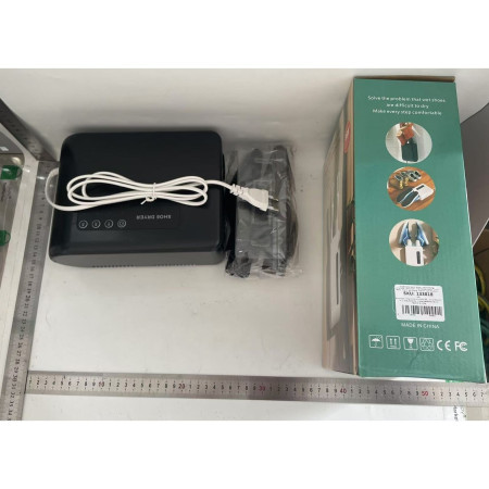 Uscator de Pantofi,  Functie de Uscare, Dezinfectie, Dezodorizare, Montaj pe Perete fara Perforare, din PVC, Silentios, Timer, Negru