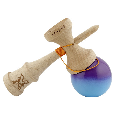 Kendama X Originala, Profesionala, Cyrax, Big Cups V2, Super Sticky cu Cupe Mari, din lemn 18 cm, Rulment Metalic cu Ata 55 cm, Mov/Albastru