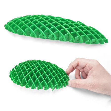Jucarie Worm Fidget de Decompresie, Cyrax, Anti Stres, Dimensiune Compacta 10 cm, Dimensiune Extinsa 24.5 cm, Verde