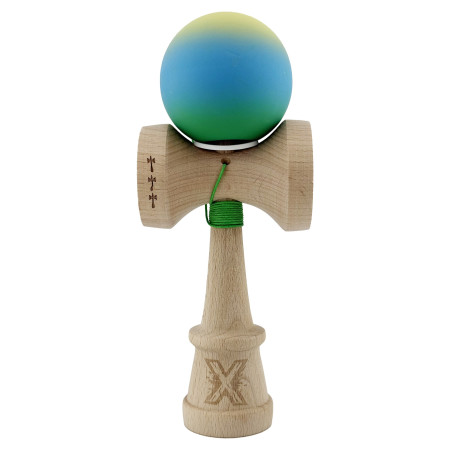 Kendama X Originala, Profesionala, Cyrax, Cupe Mari KING SIZE V3, Rubber Grip, Gaura in Baza, Rulment Metalic, din lemn 18 cm, Ata 62/65 cm, Gradient Galben/Albastru/Verde