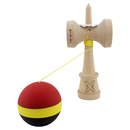 Kendama X Originala, Profesionala, Cyrax, Cupe Mari KING SIZE V3, Rubber Grip, Gaura in Baza, Rulment Metalic, din lemn 18 cm, Ata 62/65 cm, M Rosu/Galben/Negru