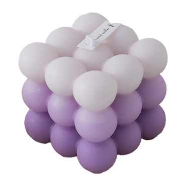 Lumanare Parfumata,  din Ceara De Soia, Model Cub, Gradient in 3 Culori Pale, 6x6x6 cm, Aroma de Lavanda, Mov