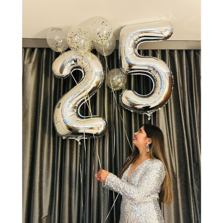 Balon din Folie Metalizata Cyrax, Figurina Cifra, Tema Aniversare 40 cm, Ambalaj Individual, Pai inclus, Umflare cu Aer sau Heliu, Argintiu, Cifra 5