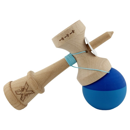Kendama X Originala, Profesionala, Cyrax, Rubber Grip, Cupe Mari KING SIZE V3, Gaura in Baza, Rulment Metalic, din lemn 18 cm, Ata 62/65 cm, Bicolor Albastru/Albastru deschis