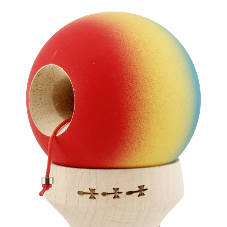 Kendama X Originala, Profesionala, Cyrax, Cupe Mari KING SIZE V3, Rubber Grip, Gaura in Baza, Rulment Metalic, din lemn 18 cm, Ata 62/65 cm, Gradient Albastru/Galben/Rosu