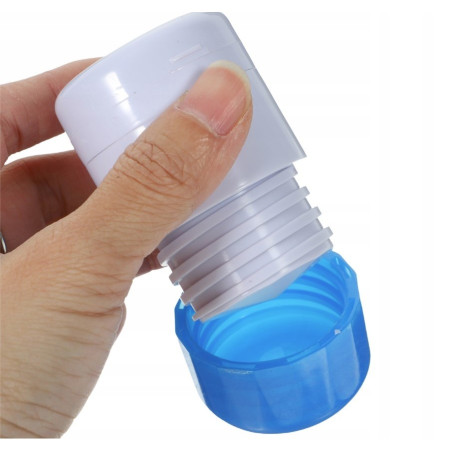 Cutie Pastile Multifunctionala,  4 in 1, Pahar Apa, Taiere, Sfaramare, Depozitare, Compact, ABS cu Lama din Inox, Alb/Albastru, 8.7x6.2x4.1 cm