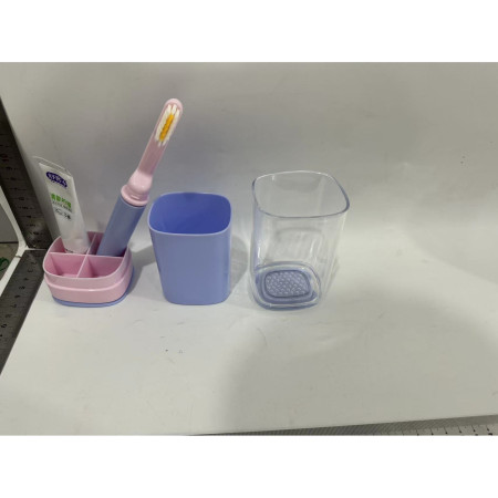 Cana Multifunctionala pentru Voiaj,  cu Functii de Depozitare si Suport Articole Igiena Dentara, 13 x 6.8 x 6 cm, Roz Mov