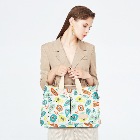 Geanta de Mana/Umar, Multifunctionala,  Inchidere cu Capsa, Imprimeu Fructe, Material Textil, 33.5 x 25 x 14.5 cm, Multicolor