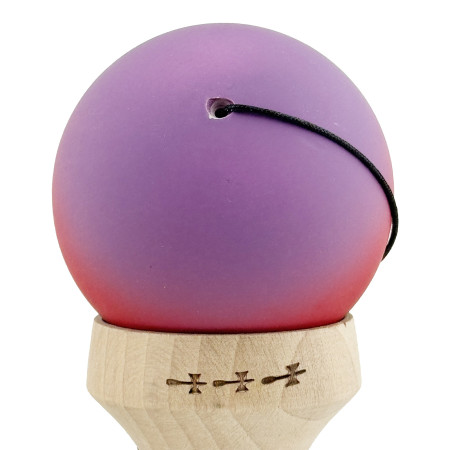 Kendama X Originala, Profesionala, Cyrax, Cupe Mari KING SIZE V3, Rubber Grip, Gaura in Baza, Rulment Metalic, din lemn 18 cm, Ata 62/65 cm, Gradient Mov/Rosu/Negru