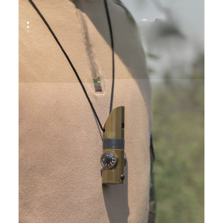 Kit supravieturie  Fluier multifunctional 7 in 1, pentru drumetii, hiking, lupa, fluier, termometru, depozitare pastile, busola, din material ABS, cu snur,  9,7 x 2,8 cm, verde