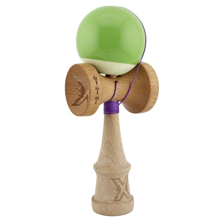 Kendama X Originala, Profesionala, Cyrax, Big Cups V2, Super Sticky cu Cupe Mari, din lemn 18 cm, Rulment Metalic cu Ata 55 cm, Verde deschis/Alb