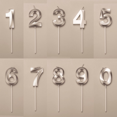 Lumanare Cifra 8, Cyrax, Model Diamond, 5 x 3.4 cm, Argintiu