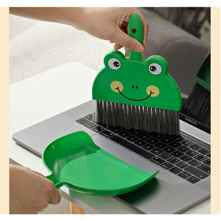 Set Mini Matura si Faras,  LITTLE CLEANER, Uz Casnic, pentru Birou, Bucatarie, Casa, Model Broscuta, 23 x 18 cm, Verde