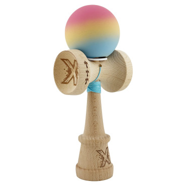 Kendama X Originala, Profesionala, Cyrax, Cupe Mari KING SIZE V3, Rubber Grip, Gaura in Baza, Rulment Metalic, din lemn 18 cm, Ata 62/65 cm, Gradient Roz/Galben/Albastru deschis