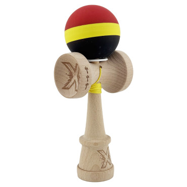 Kendama X Originala, Profesionala, Cyrax, Cupe Mari KING SIZE V3, Rubber Grip, Gaura in Baza, Rulment Metalic, din lemn 18 cm, Ata 62/65 cm, M Rosu/Galben/Negru
