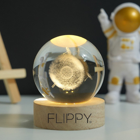 Lampa LED Decorativa,  cu Bila de Cristal cu Diametru 6cm, Model Papadie 3D, Alimentare USB, Suport din Lemn, Lumina Alb Cald