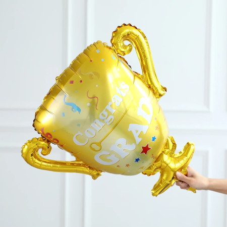 Balon din Folie Metalizata, Cyrax, Figurina Cupa, Tema Absolvire, 65x72cm, Ambalaj Individual, Pai Inclus, Umflare cu Aer sau Heliu, Galben