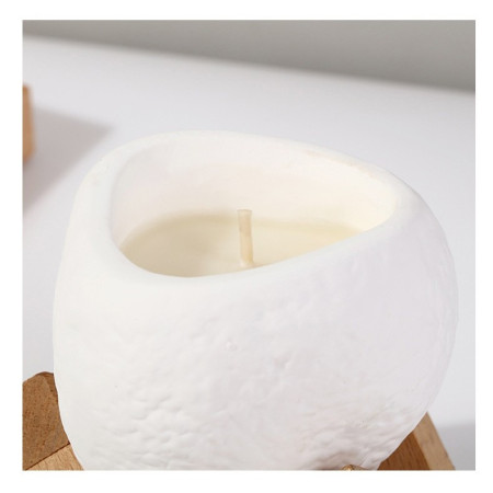 Lumanare Parfumata,  Model Abstract, Aromat Roua Padurii, din Ceara de Soia, 8 x 5.5 x 6 cm, Alb